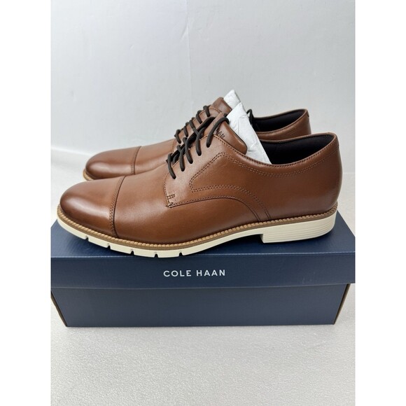Cole Haan Men\'s FlexGrand 360 Cap-Toe Oxford Dress Shoe Size: 12M main image 6